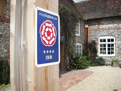 Hotel The Fox Goes Free Chichester Exterior foto